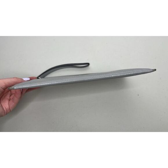 Michael Kors Gray Pebbled Leather Zip Wristlet Clutch Wallet - Picture 2 of 12